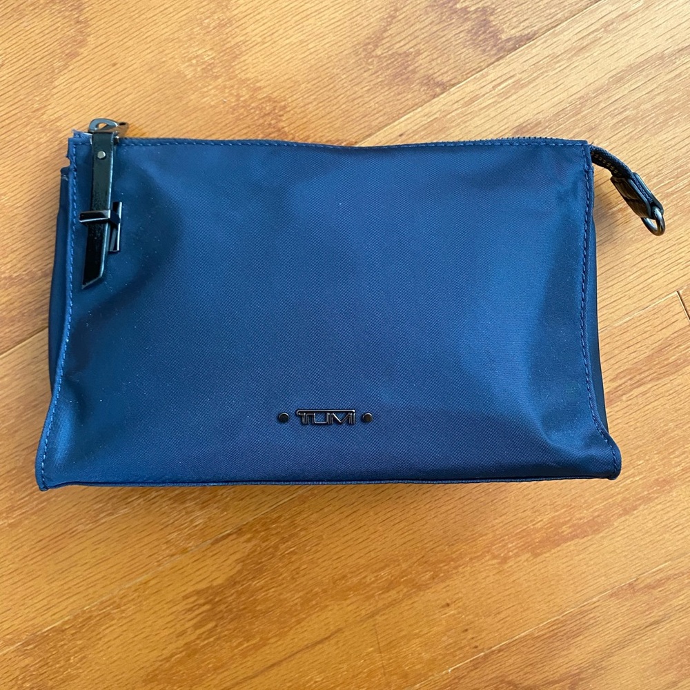 Tumi triangle travel pouch blue bag
